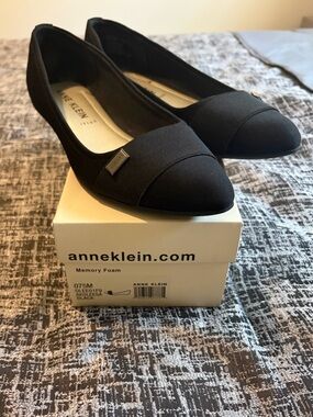 Anne Klein Black Pointed Toe Slip-On Flats with Fabric Band